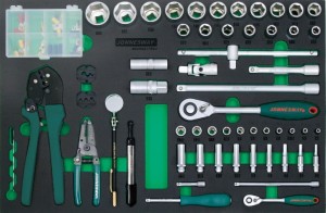 Kpl. narzędzi 104szt. we wkładce EVA JONNESWAY