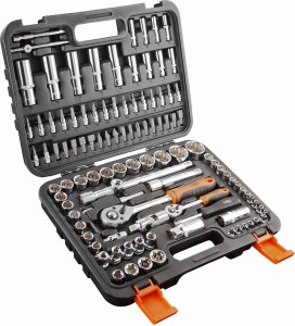 ZESTAW KLUCZY NASADOWYCH NEO TOOLS 08-666