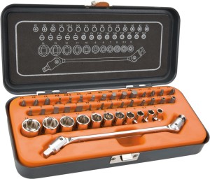 ZESTAW KLUCZY NASADOWYCH NEO TOOLS 08-603