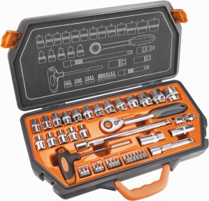 ZESTAW KLUCZY NASADOWYCH NEO TOOLS 08-621 