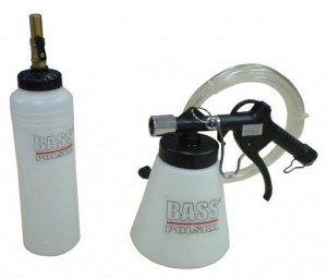 Zestaw do odpowietrzania i wymiany płynu hamulcowego BASS