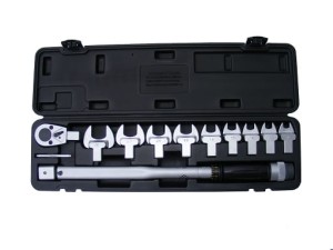 Klucz dynamometryczny 1/2" 40-210 Nm BASS